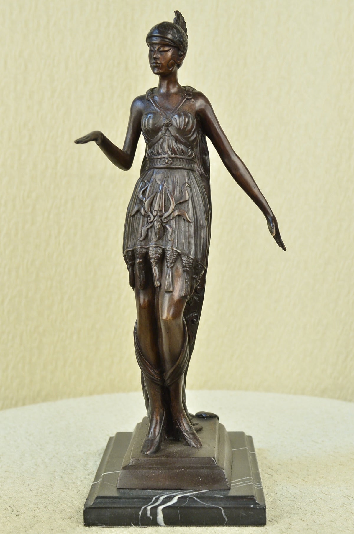 Details about Handcrafted bronze sculpture SALE Bas Marble Lady Knight Woman W