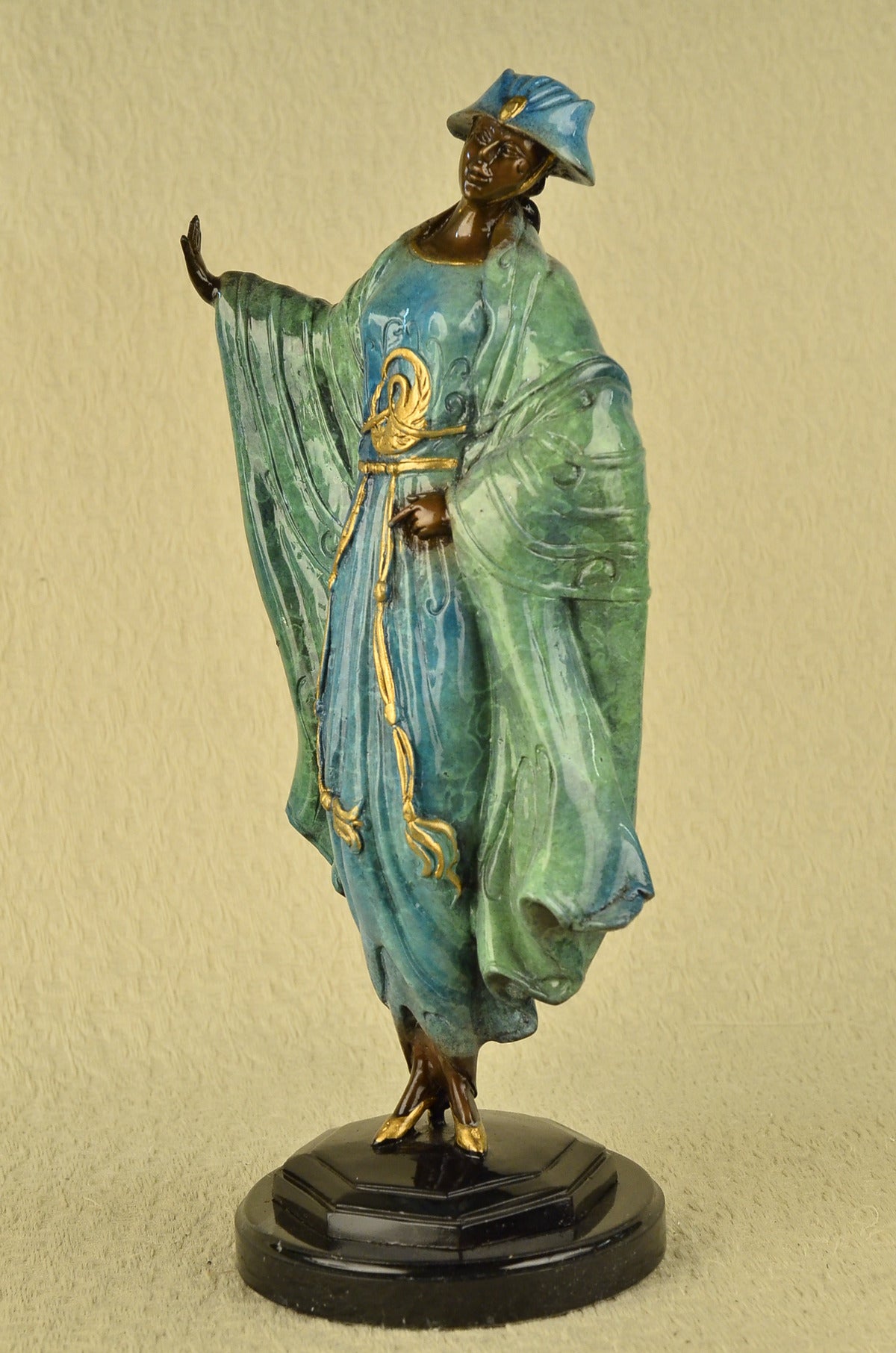 Handcrafted bronze sculpture SALE Class High Style Japanese Rare Patina Special