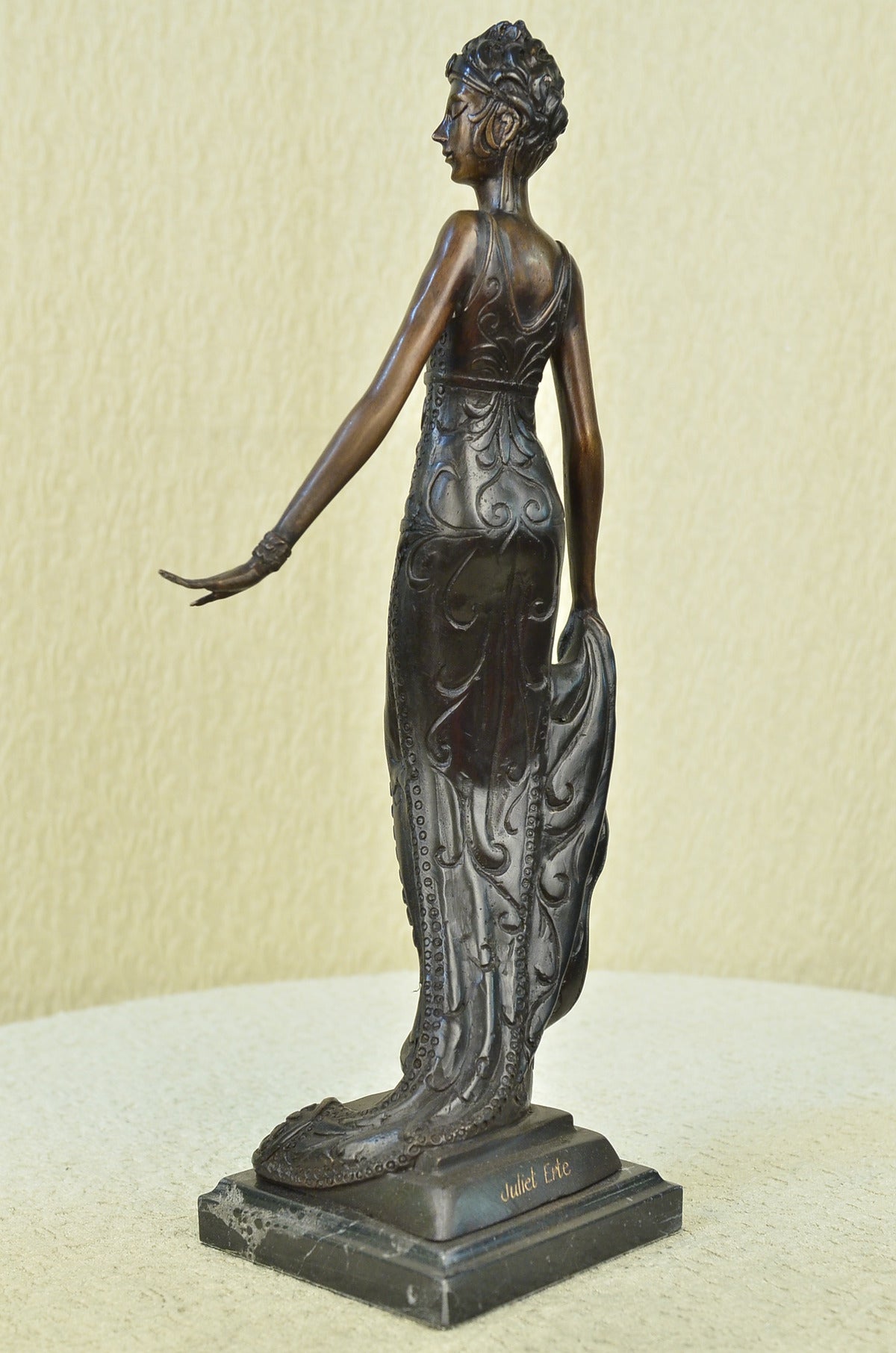 100% Solid Bronze Sculpture Art Deco/Nouveau Gorgeous Woman Lost Wax Method