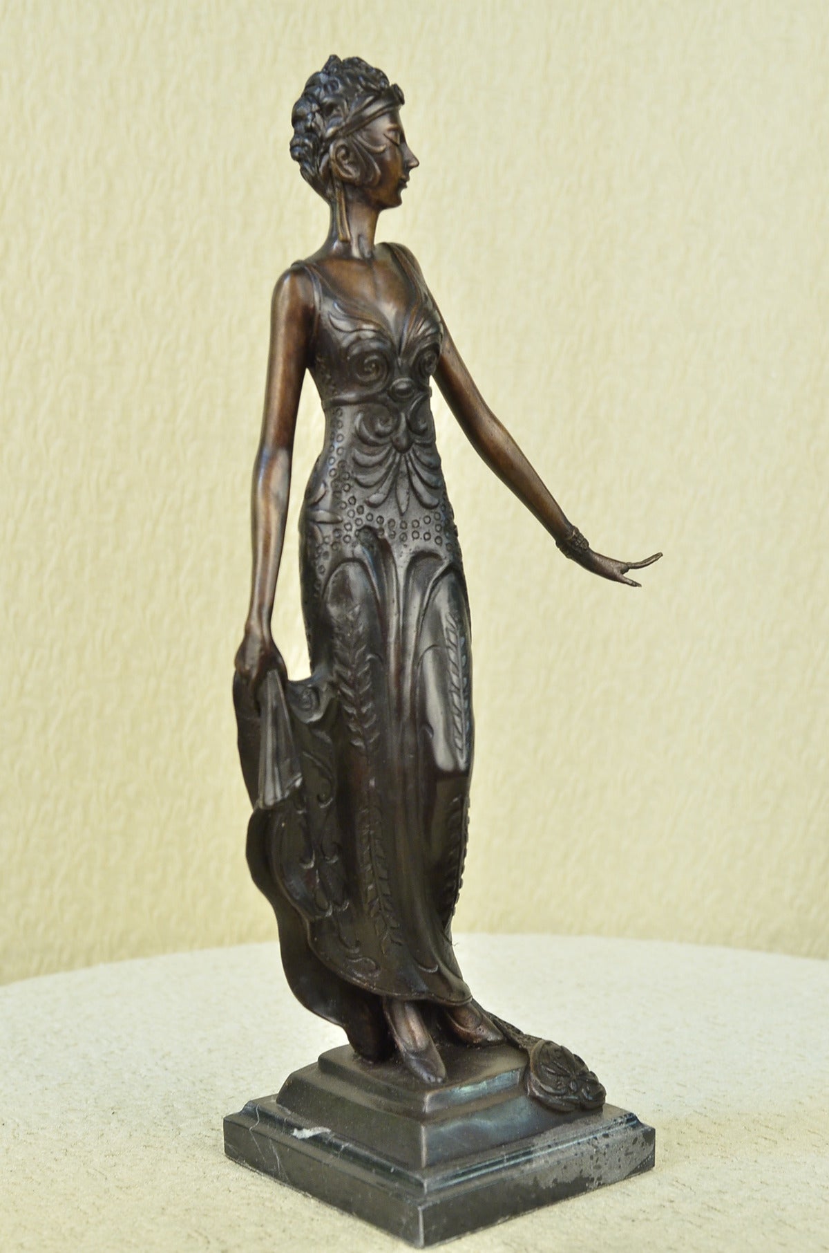 100% Solid Bronze Sculpture Art Deco/Nouveau Gorgeous Woman Lost Wax Method