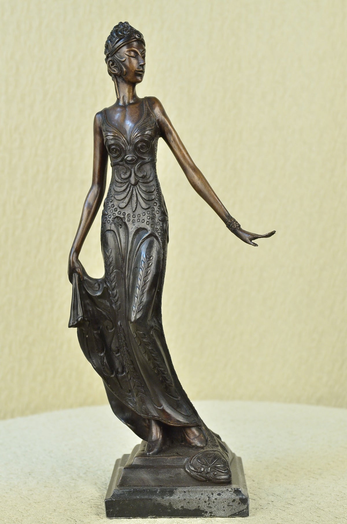 100% Solid Bronze Sculpture Art Deco/Nouveau Gorgeous Woman Lost Wax Method