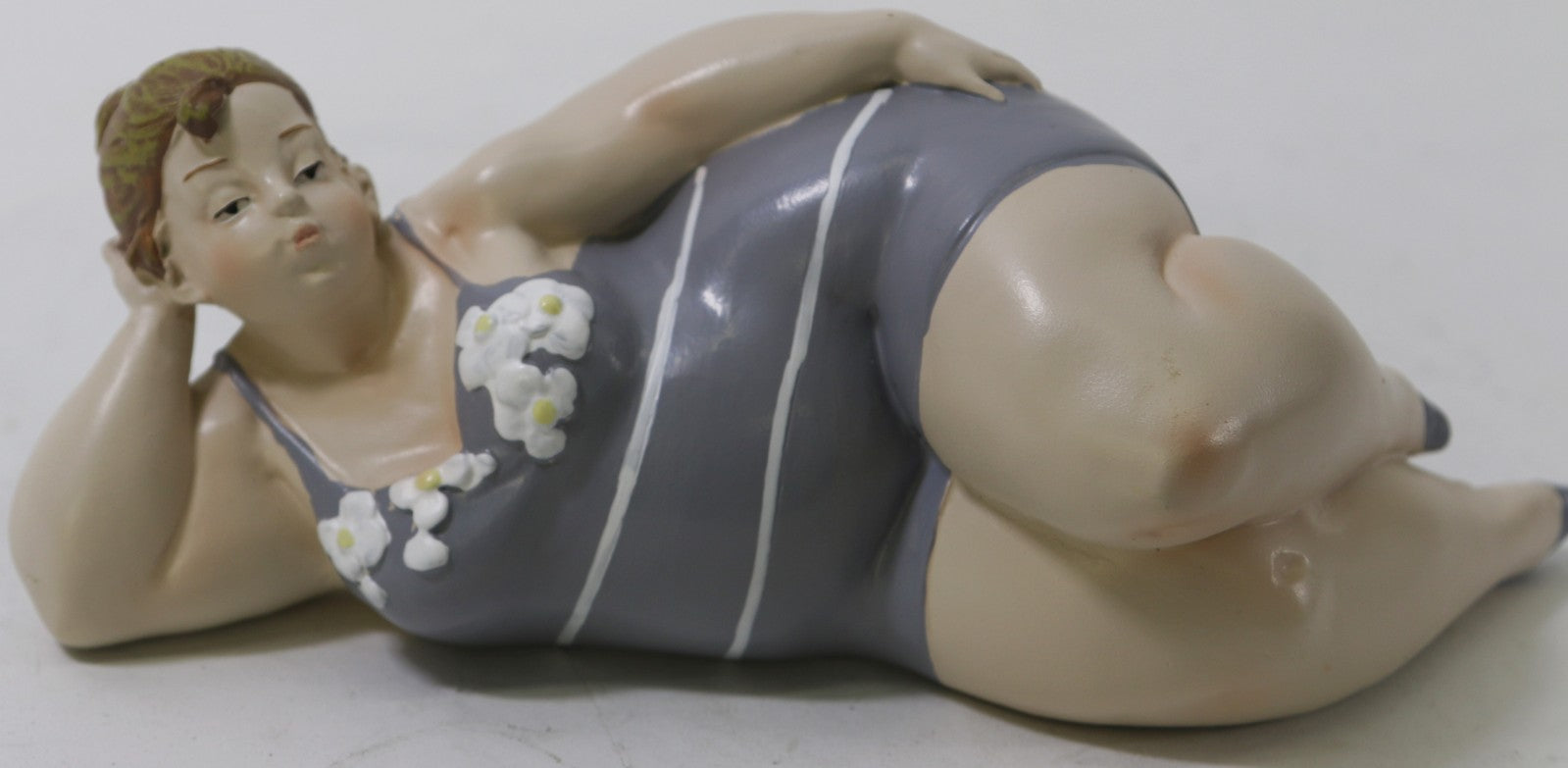 Resin Swim Fat Woman Sculptures House Table Decors Stands Handcrafted Decoration