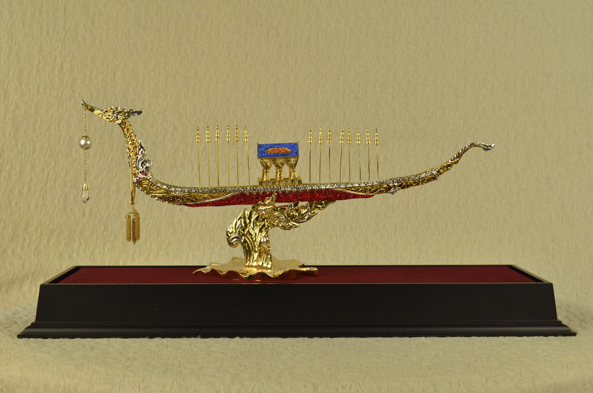 CHINESE SHIP WITH RUBY Handcrafted Art Large Bronze Sculpture Statue Figurine T