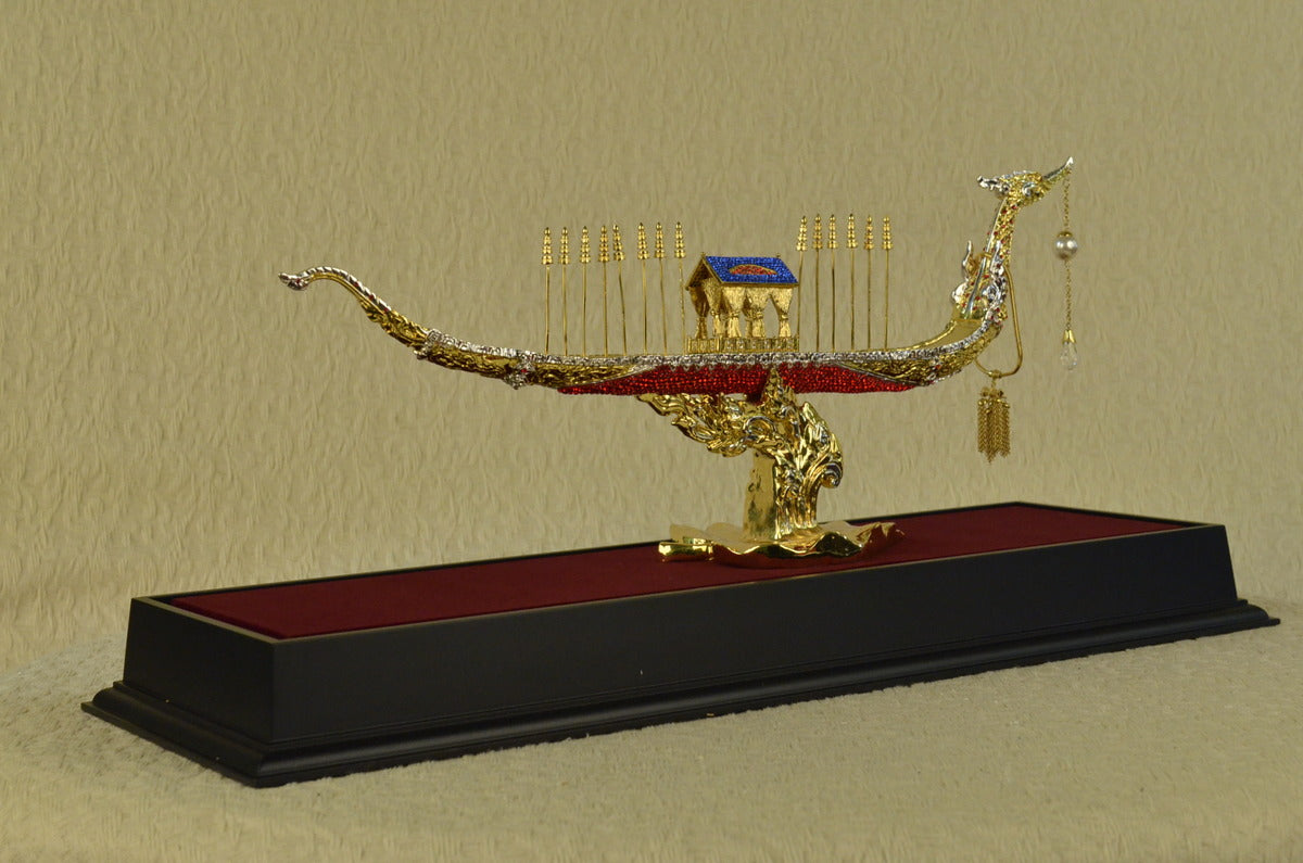 CHINESE SHIP WITH RUBY Handcrafted Art Large Bronze Sculpture Statue Figurine T