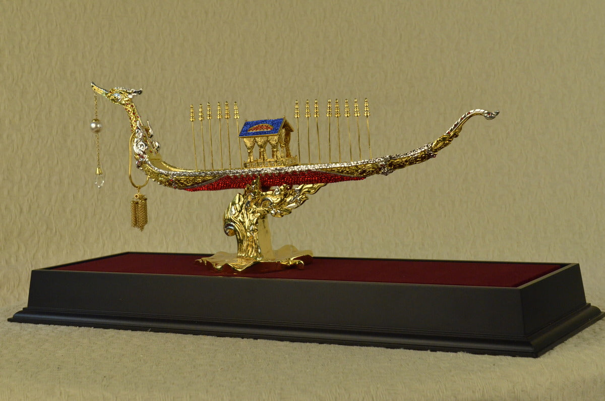 CHINESE SHIP WITH RUBY Handcrafted Art Large Bronze Sculpture Statue Figurine T