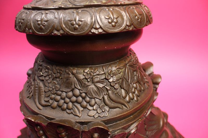 Classic Heavy Duty Bronze Vertical Pedestal Hot Cast Postal Lost Wax Method Sale
