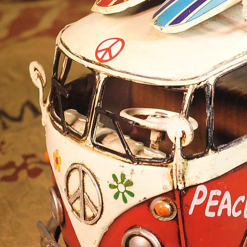 Volkswagen - VW T1 (Type 2) "Peace & Love" Bus 1/20 Scale Diecast Metal Model - RED