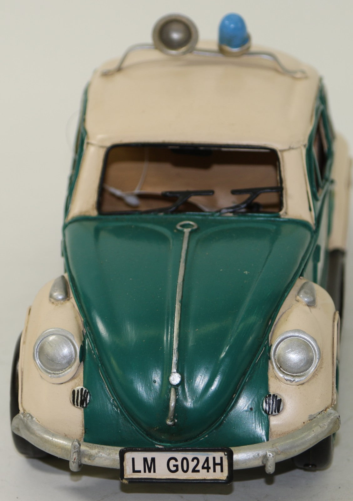 13" European 1967 Volkswagen Classical Beetle Police Car 1:12 Diecast Model Toy