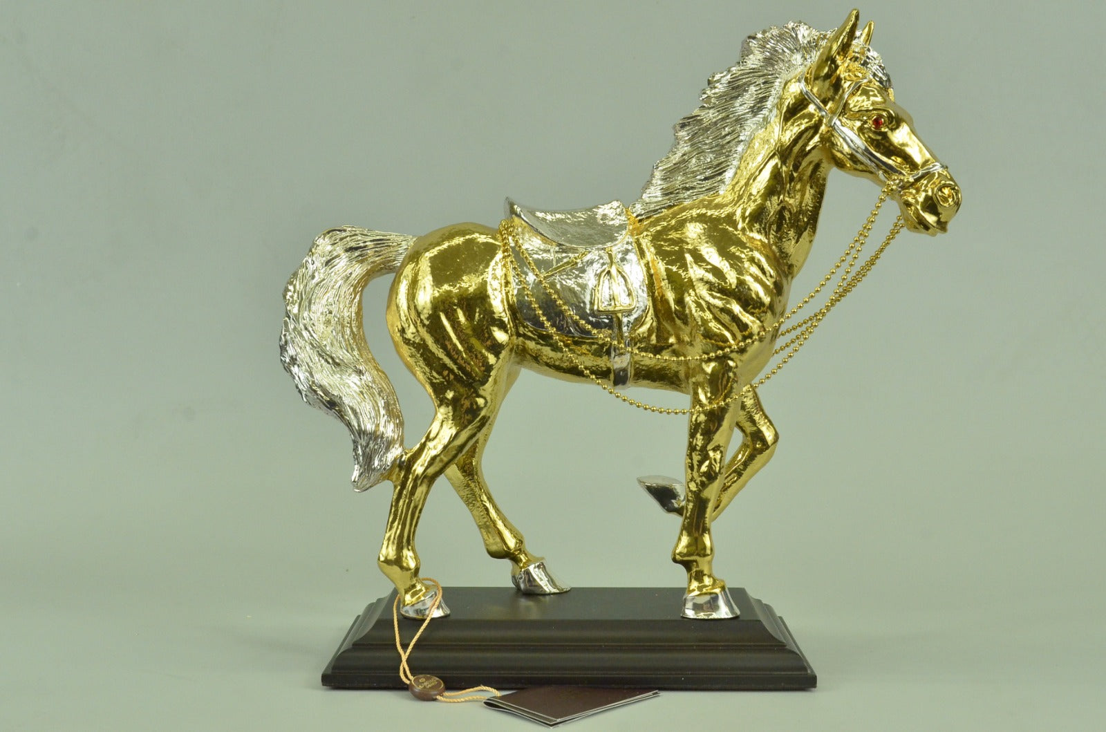 Thoroughbred Horse Kentucky Derby Triple Crown Racing Fan Art Gift Bronze Statue