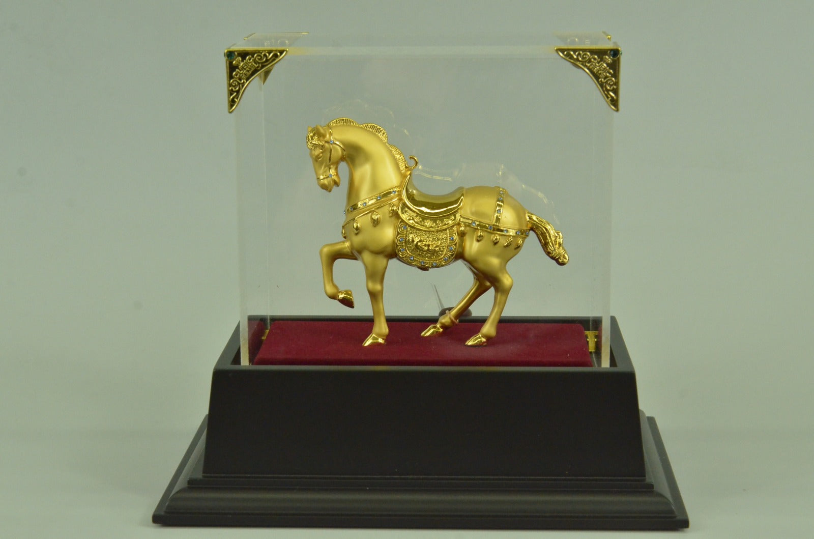 Hot cast by Lost Wax 24K Gold Tang Horse Bronze Sculpture Figurine Figure Decor