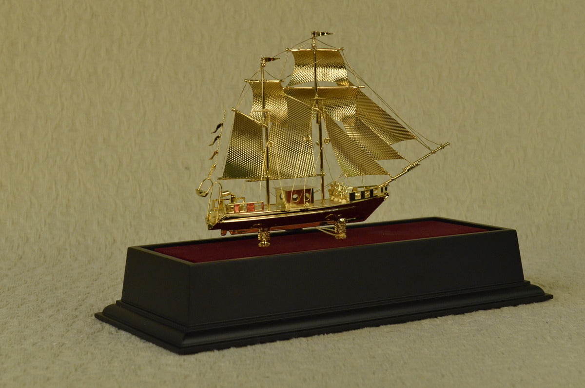 CLEARANCE SALE 24K Gold Pirate Sailing Collector Edition Bronze Figurine
