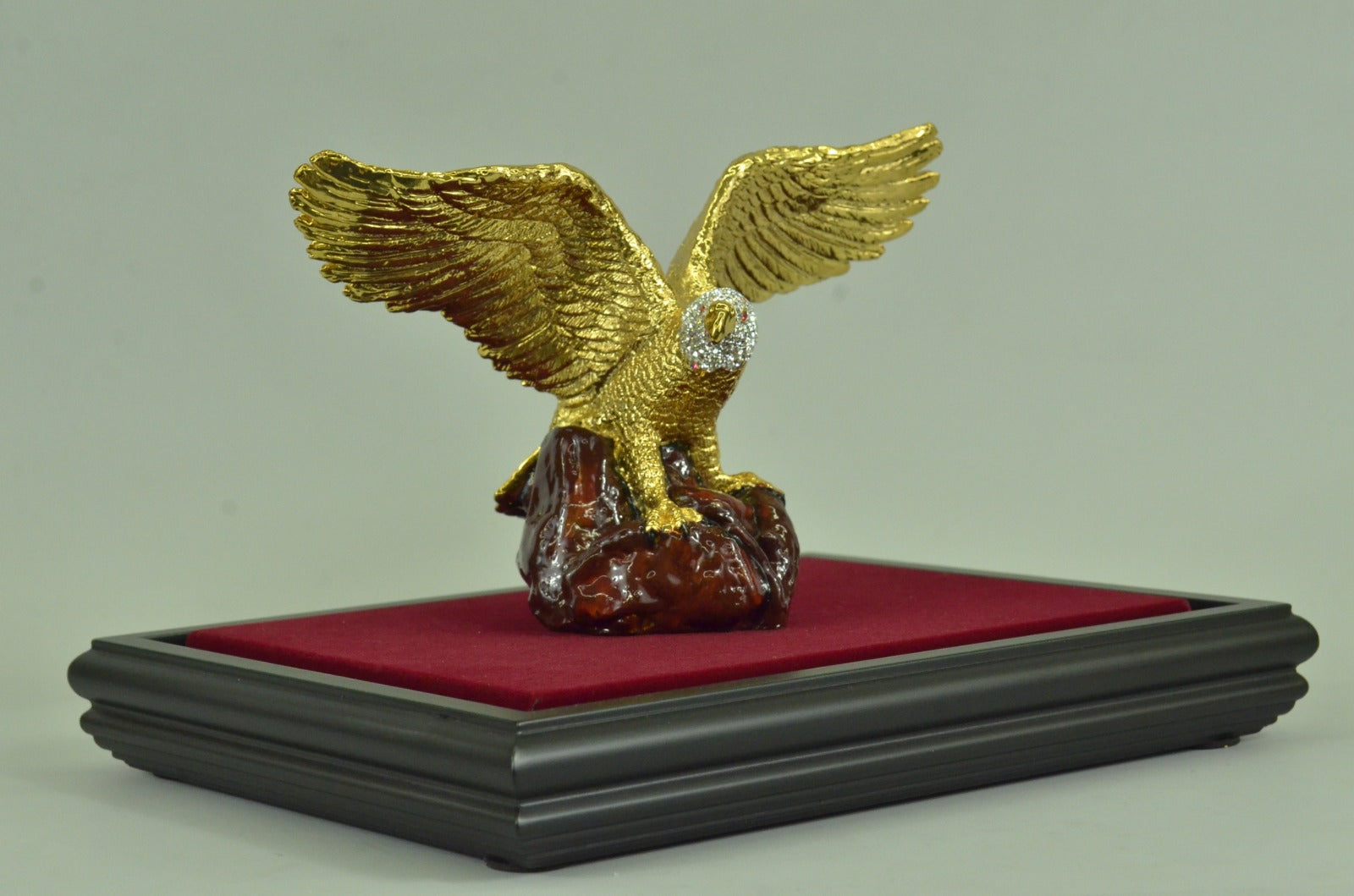 24Kt Gold Plated Eagle Statue/Figurine 10" Tall Hampshire Mixed Materials Bronze