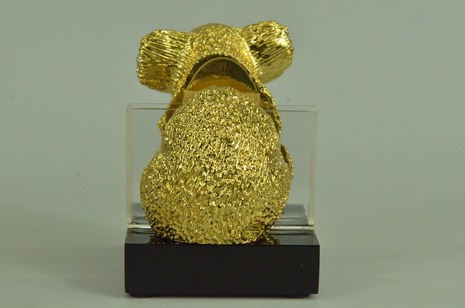 Hot Cast Small Bear Business Card Holder 24K Gold Bronze with Ruby Statue Decor