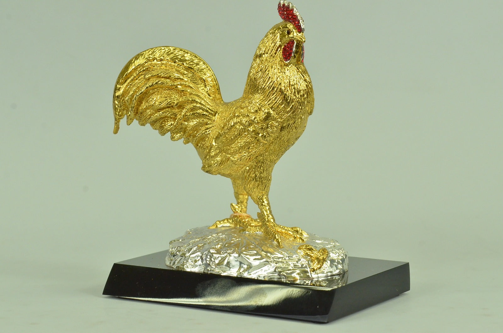 Chinese Zodiac Rooster Observant Hardworking,Resourceful,Courageous Talente