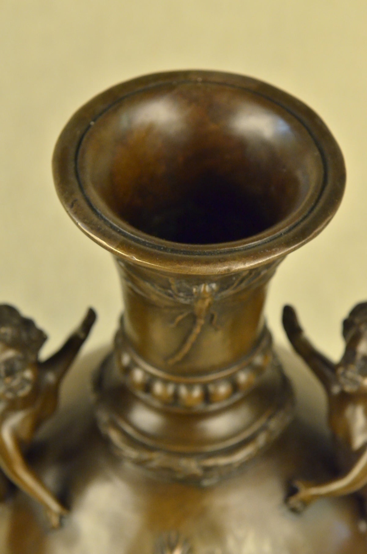 Handcrafted Baby Cherub Angel putti Vase Urn Home Office Decoration Bronze Sale