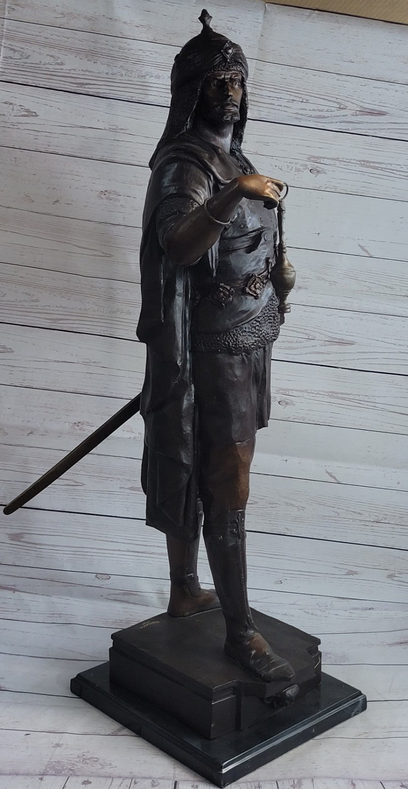 Handcrafted Artwork Bronze Figure Decoration Depict Museum Original Quality