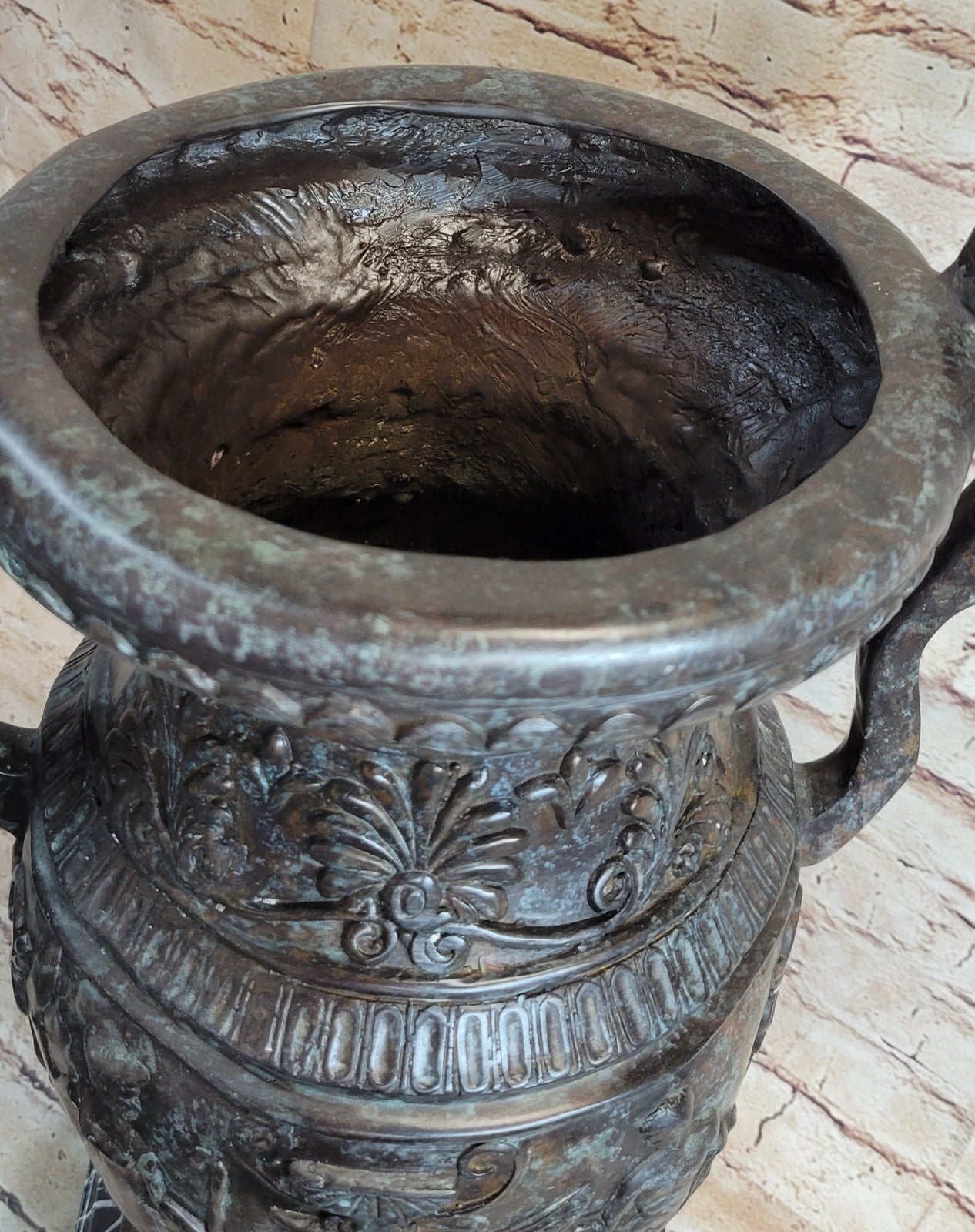 Art Deco Verdi Handcrafted Detailed Bronze Vase Sculpture Figurine Figure Decor