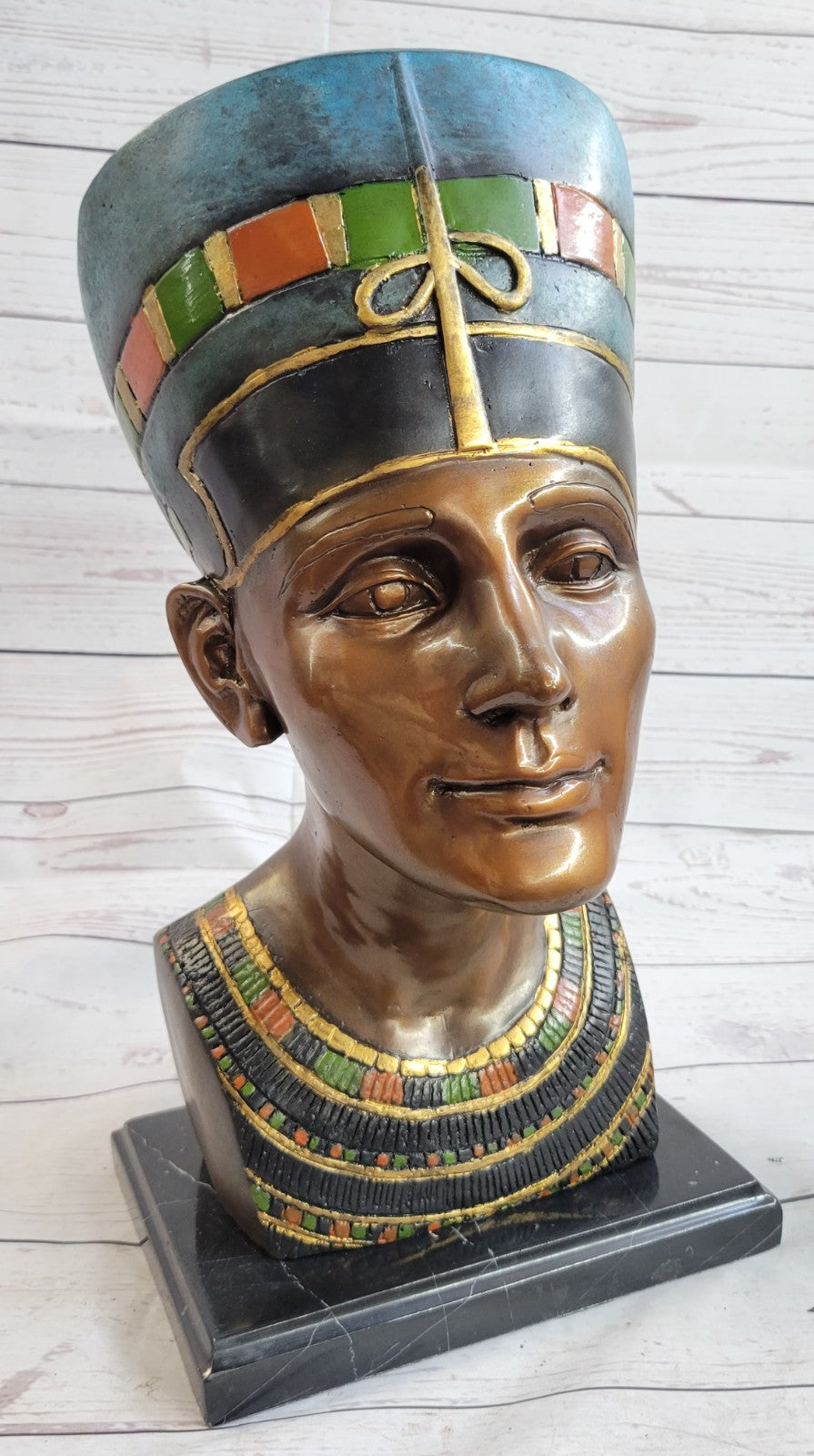 Beautiful Bronze ART sculpture head statue Nefertiti ancient Egyptian queen DEAL