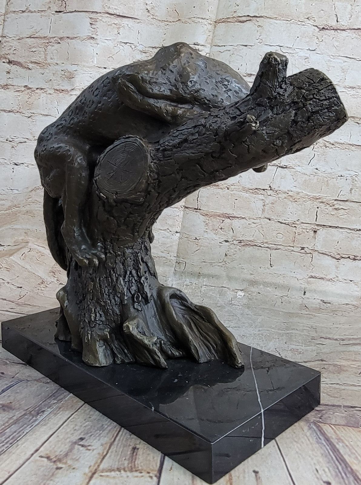 Handcrafted Massive Cougar on a tree Stump Bronze Sculpture Home Cabin Decor