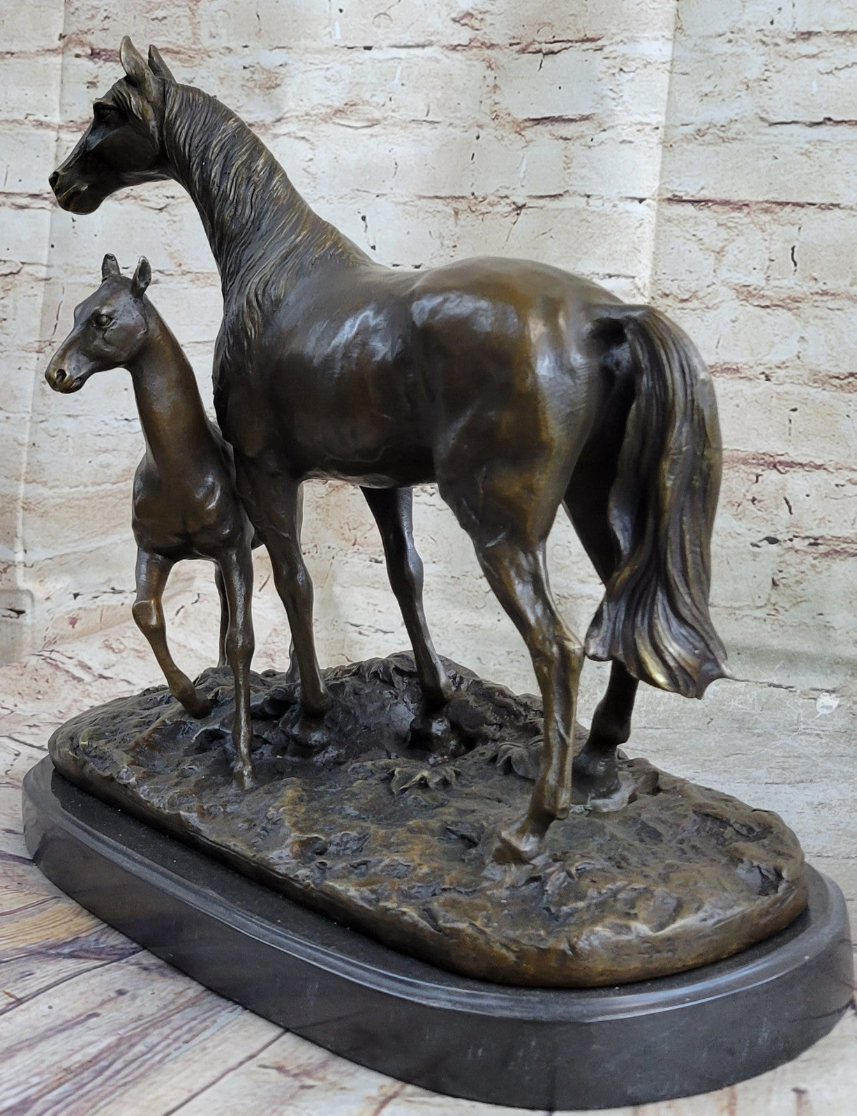 BRONZE CLASSIC TWO HORSES MARE & FOAL, SIGNED: MENE LOST WAX METHOD STATUE