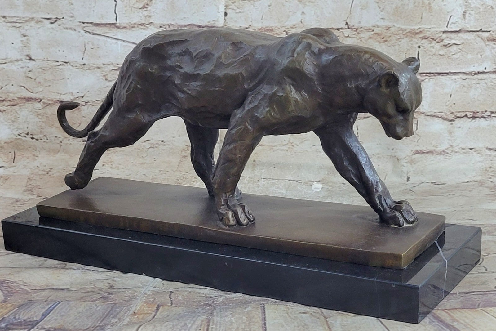Large Bugatti Sleek Jaguar Puma Leopard Bronze Art Deco Figurine Sculpture Decor