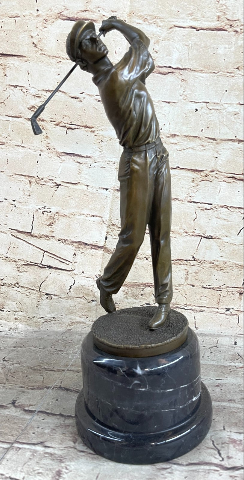 Vintage Bronze Golfer Golfing Statue Putting Figure Trophy Man Cave Club Putting