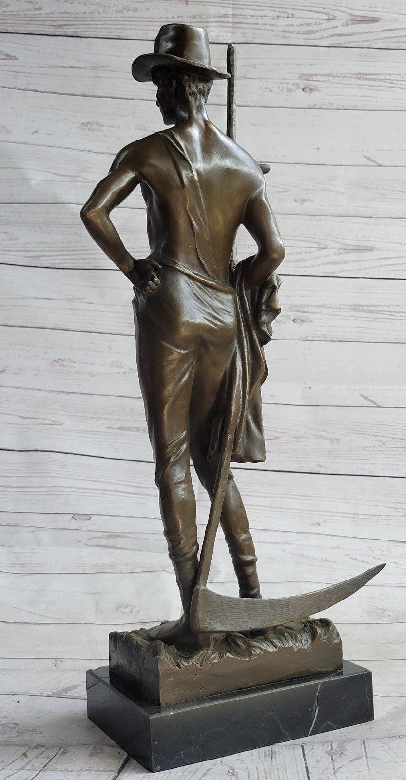Solid Bronze statute of a farmer by American artist Williams Sculpture Gift