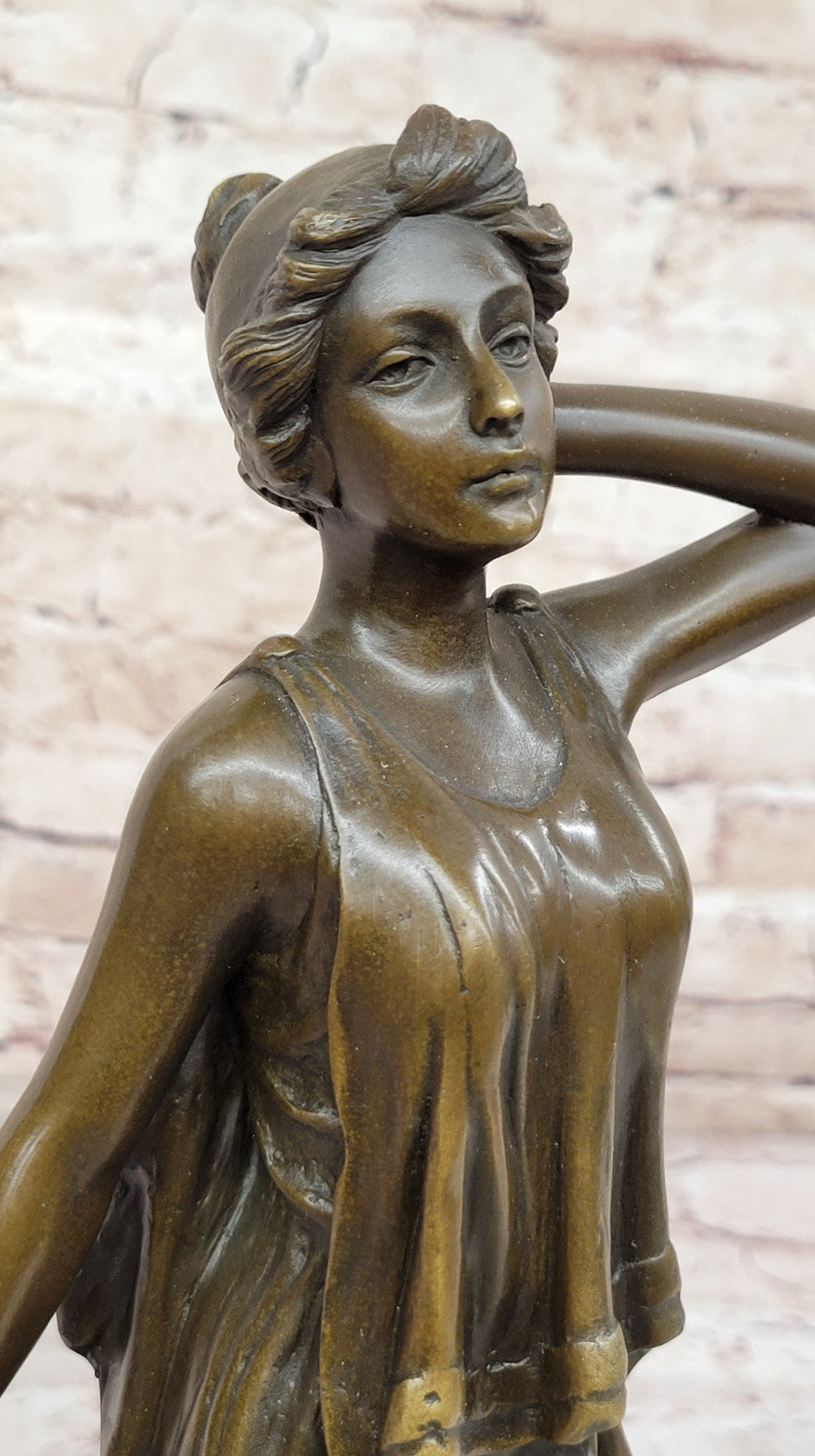 Timeless Beauty in Bronze: Villanis Statue - Sculpted Elegance for Fine Art Home Decor