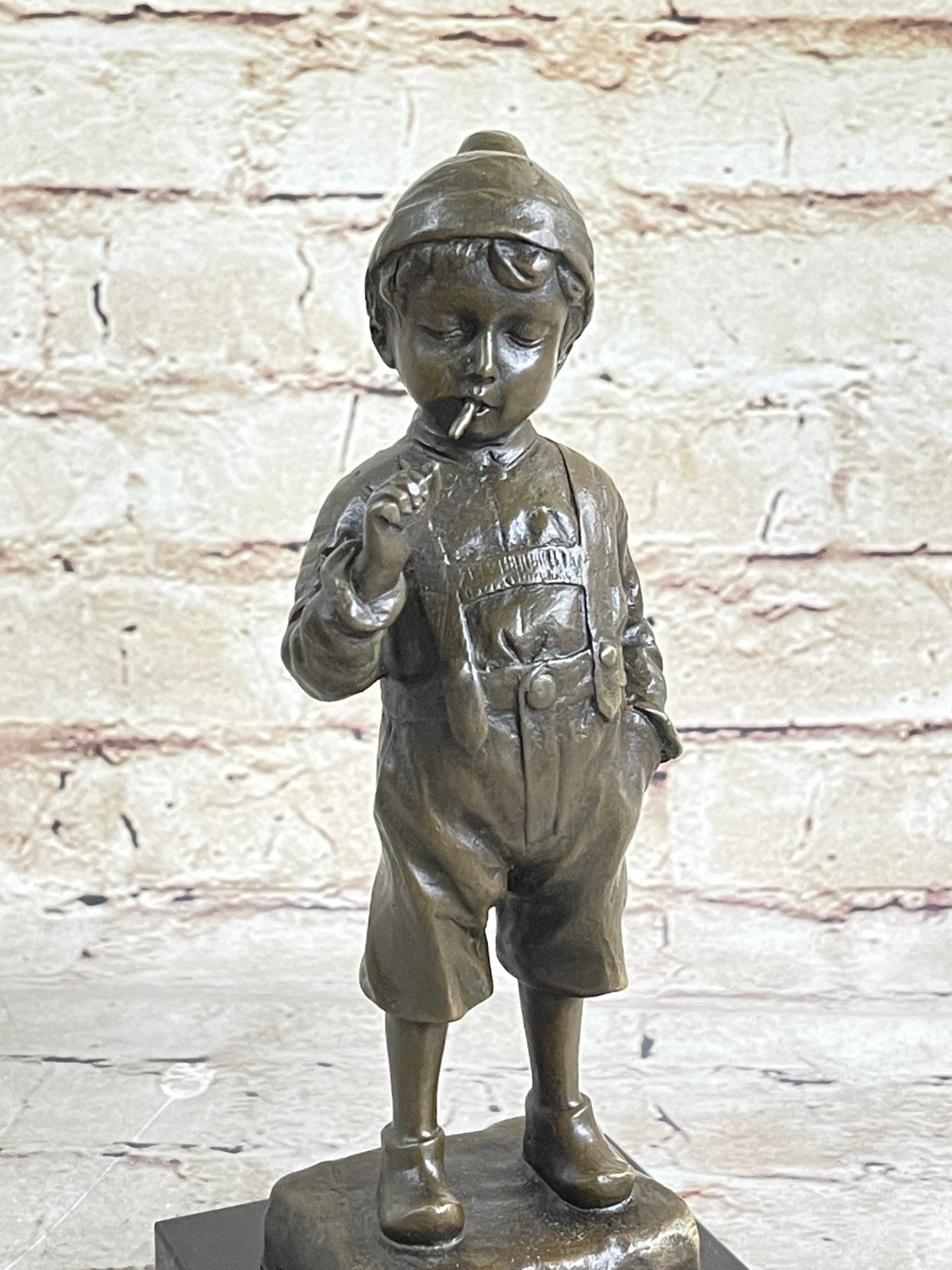 Hand Made Hot Cast Little Boy Smoking Humorous Bronze Sculpture Figurine