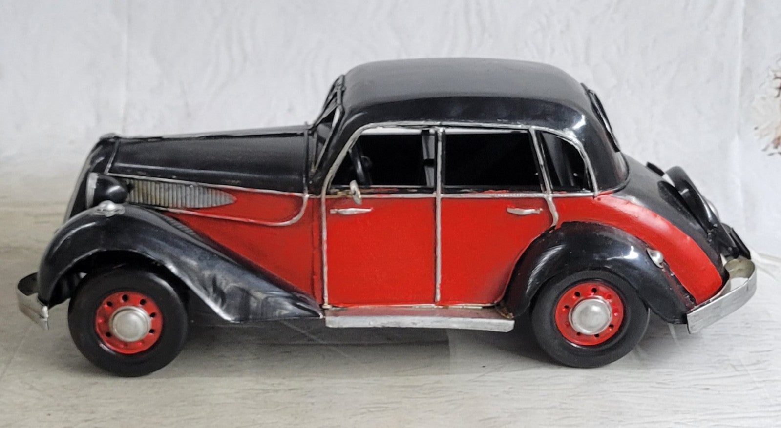 Executive Model Jayland USA 1937 Automobile COUPE Classic Artwork 1/10 NEW!! SALE