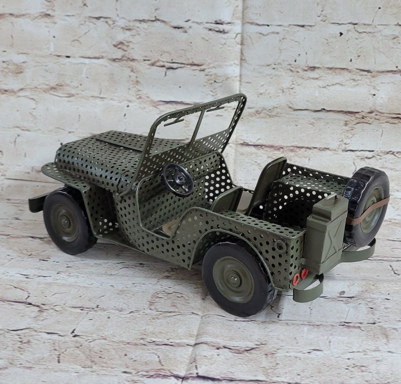 High Quality Metal Diecast Jeep Model Car Antique Toy Car For Collection Home