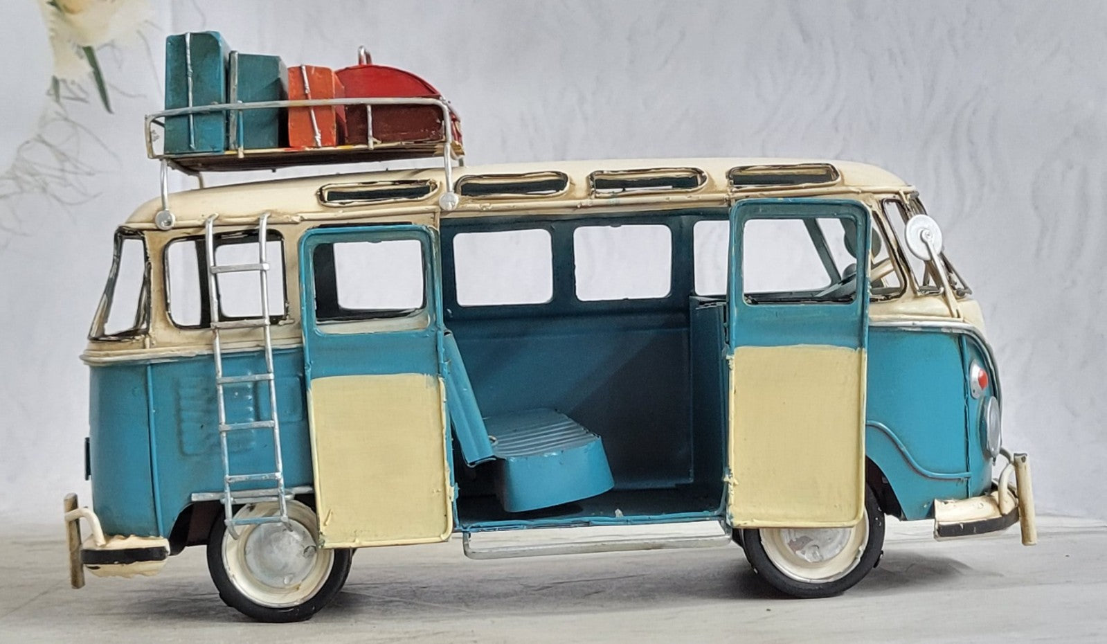 The love bus Volkswagen  Epic adventures await. car, fun,power, hippy