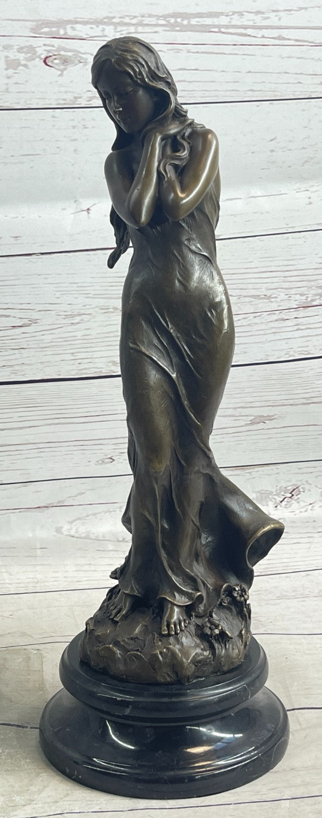 Sensual Female Bronze Sculpture in Art Deco Style | Handcrafted Statue by Milo | Lost Wax Technique