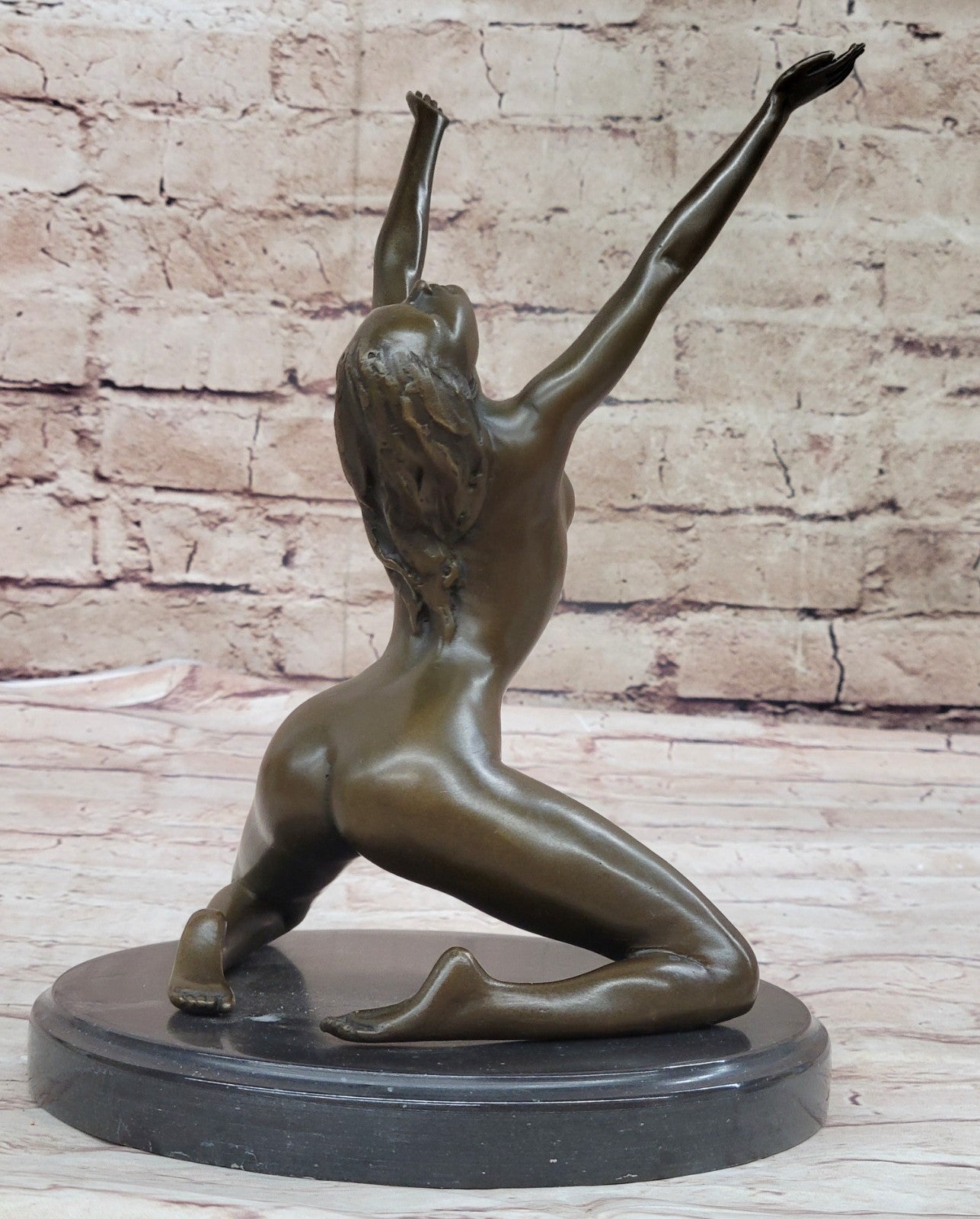 BRONZE NUDE GIRL ON THE BASE FIGURE ABSTRACT MODERN ART STATUE.SIGNED: Nick ART