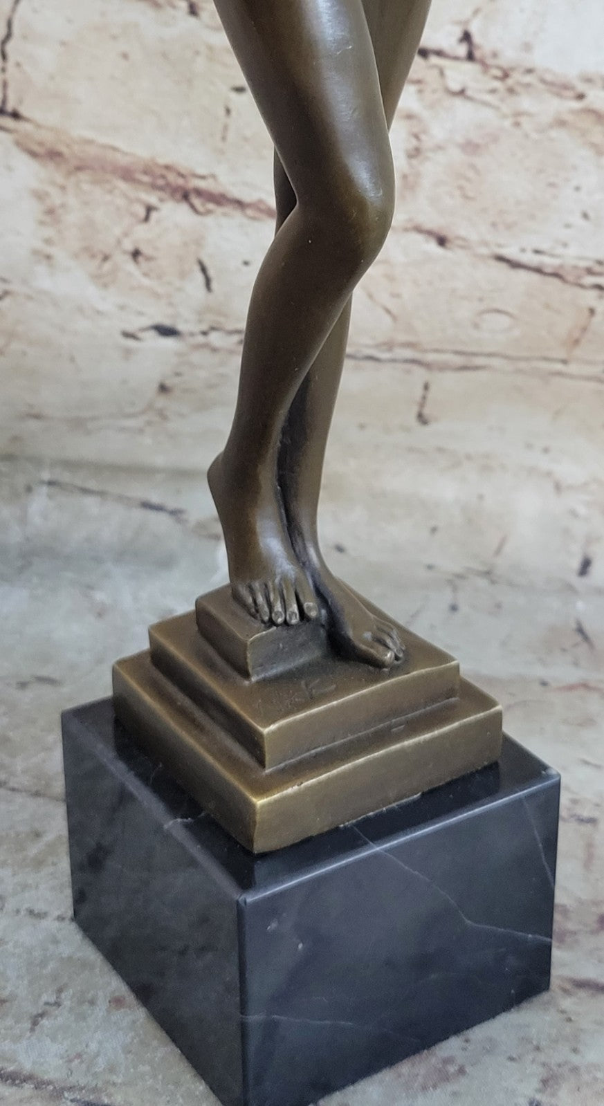 Buy Collectible Classic Nude Goddess Bronze Beauty Sculpture – Elegant Home Decor & Gift Figure