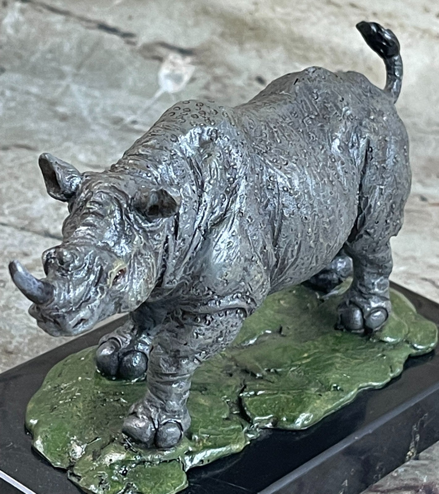 Stunning and Lifelike Bronze Rhino Sculpture by Dali Hot Cast Figurine Figure