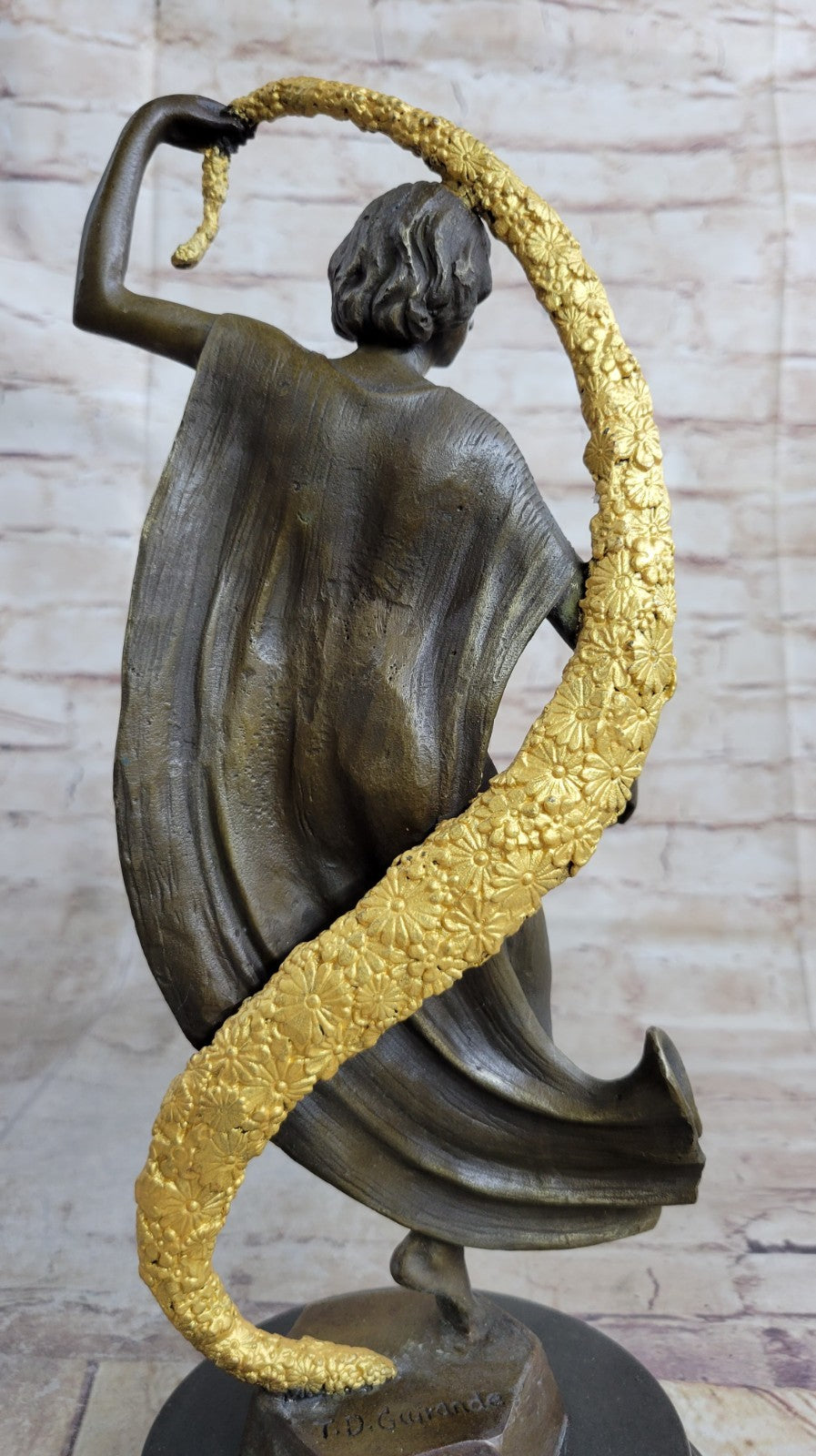 Museum Quality Classic Art Deco Lady 100% Real Bronze Sculpture Made by Lost Wax