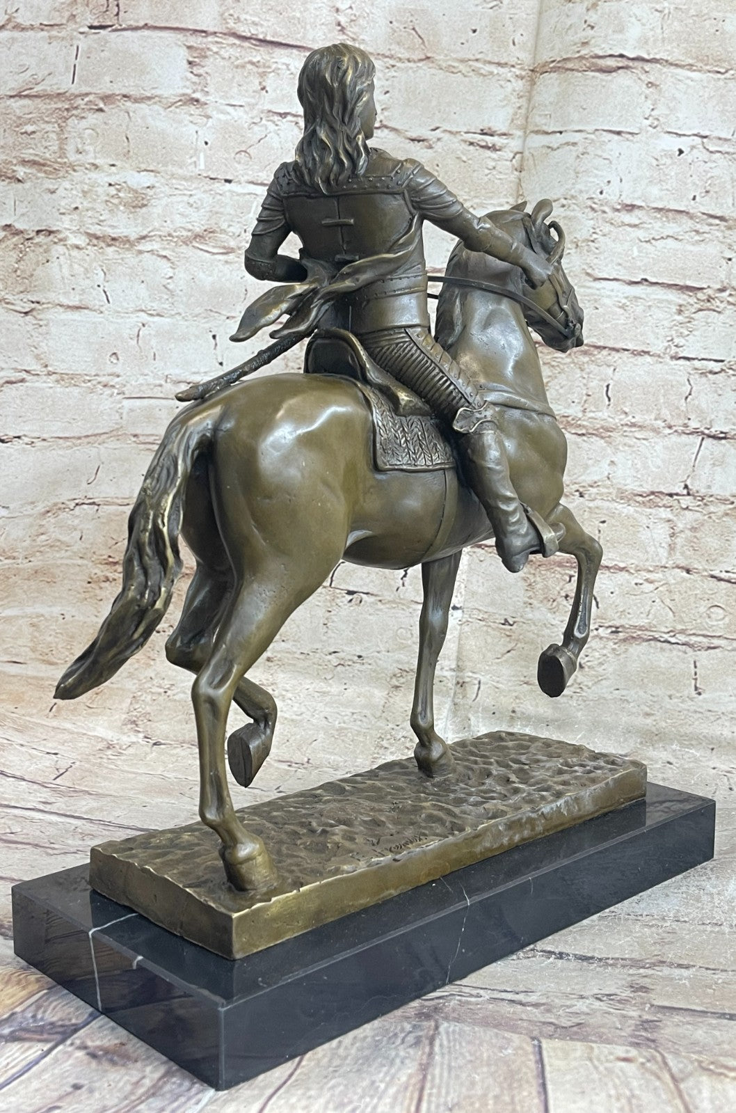 West Bronze Marble European warrior Hold Sword Pirate Art Deco Sculpture