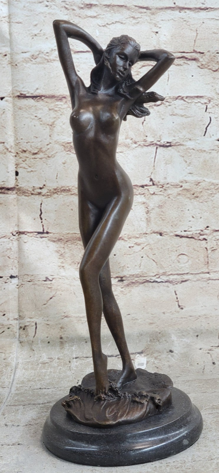 Signed High Quality Vitaleh Art Deco Bronze Nude Girl Plinth Statue Figurine