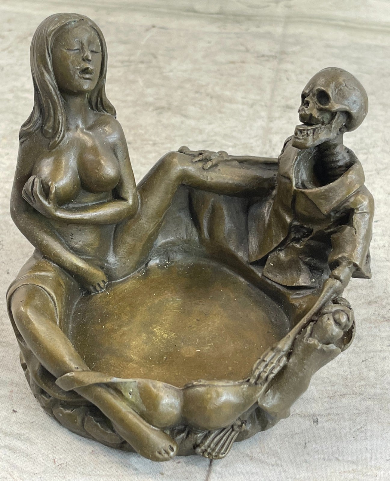 New Signed Original Artist Bar Office Home Deco Ashtray Skeleton Nude Bronze