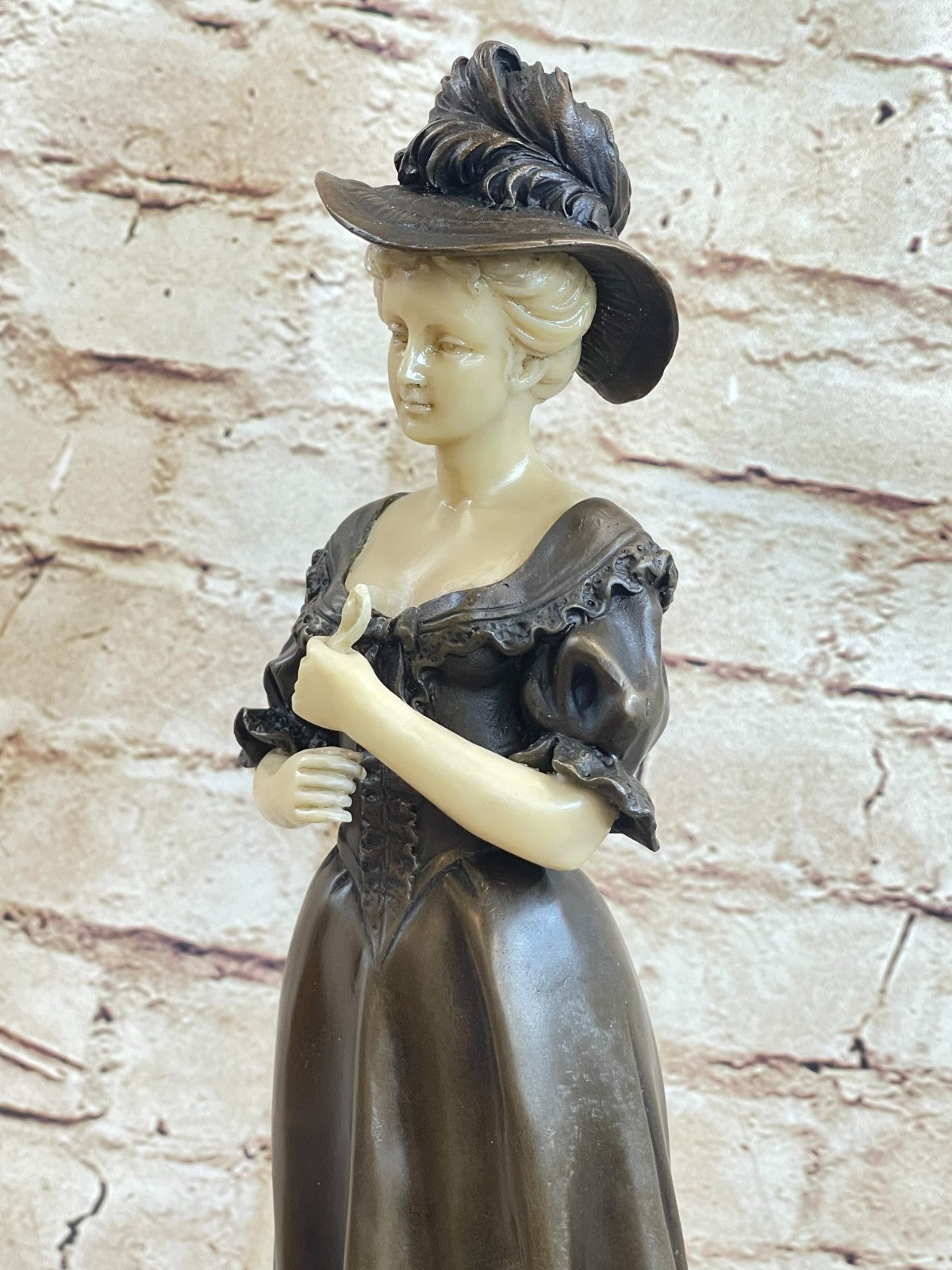 Hot Cast Vienna Female Victorian Style Bronze Sculpture Signed Carrier Figure