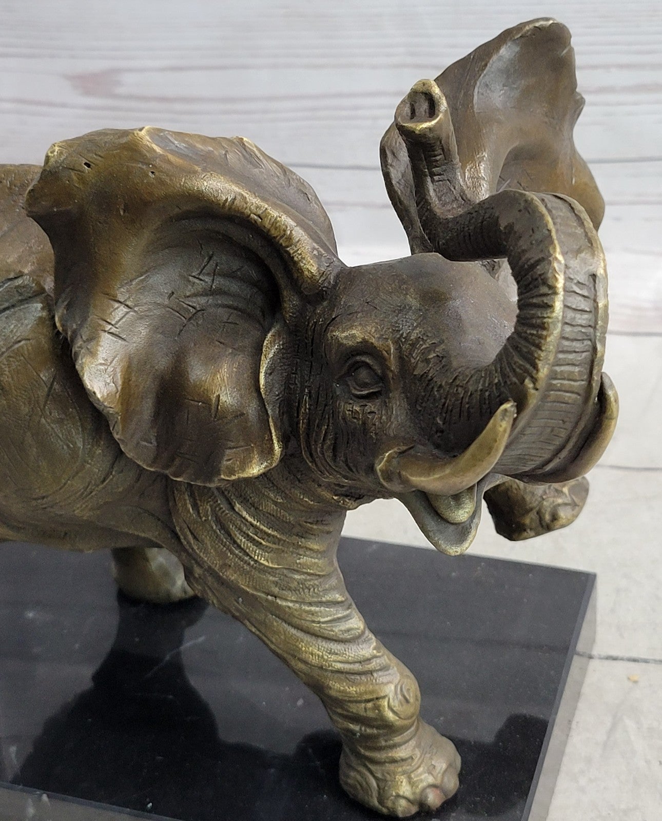 Handcrafted Bugatti Wildlife Animal African Elephant Bronze Sculpture Figurine