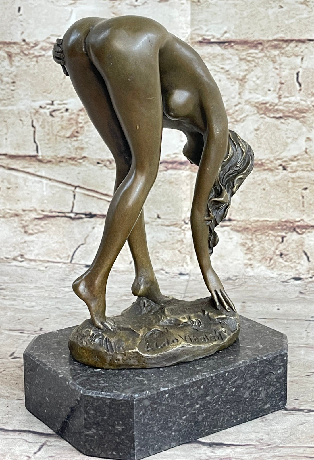 Original Vitaleh Nude Girl Bending Bronze Figurine Art Deco Hot Cast Masterpiece
