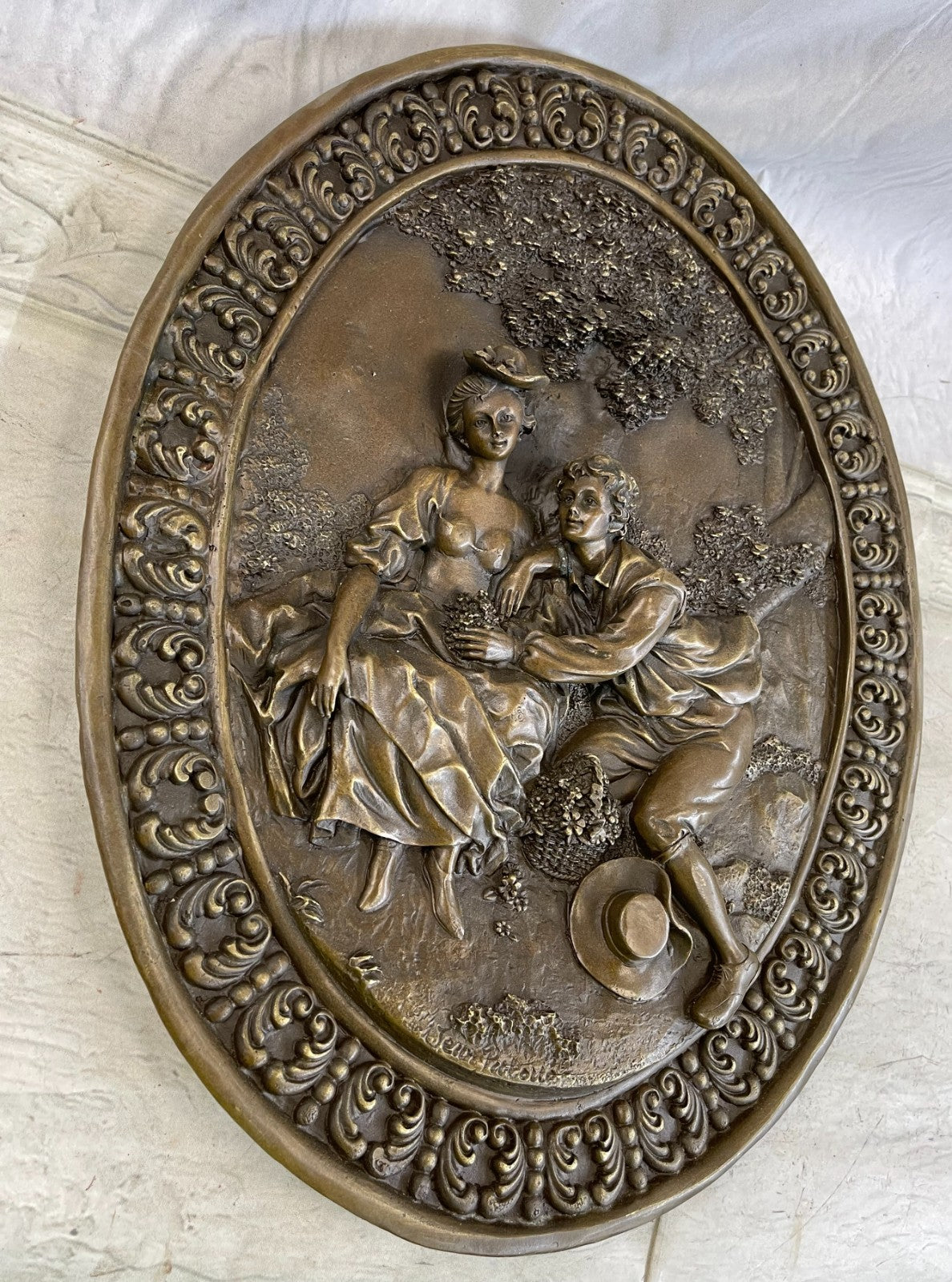 Hand Made Hot Cast by Lost Wax a Romantic Couple Courting Bronze Masterpiece 4 W