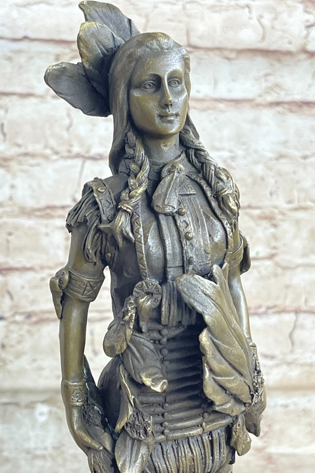 Sign Wood Native American Indian Girl Bronze Sculpture Figure Statue Figurine