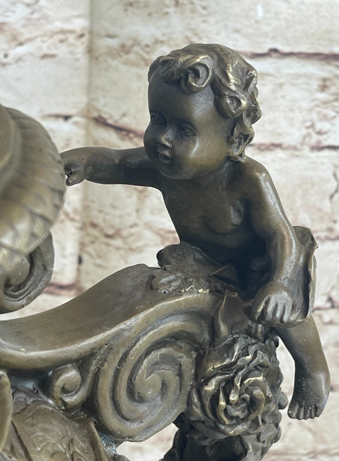 Handcrafted Urn Mythical Mythology Cherubs Baby Angel Bronze Sculpture Statue