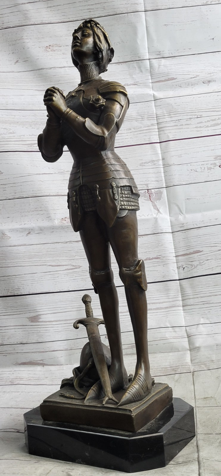 MAID ORLEANS FRENCH PRAYING HEROINE SOLDIER Bronze Sculpture Statue Figurine T