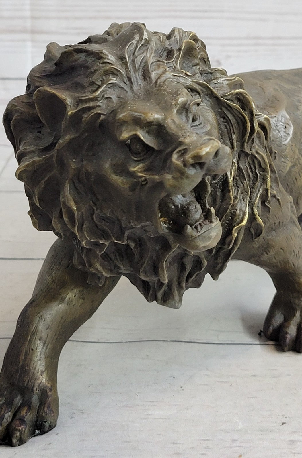 Handcrafted bronze sculpture SALE Deco Art Lion African Wildlife Cast Hot