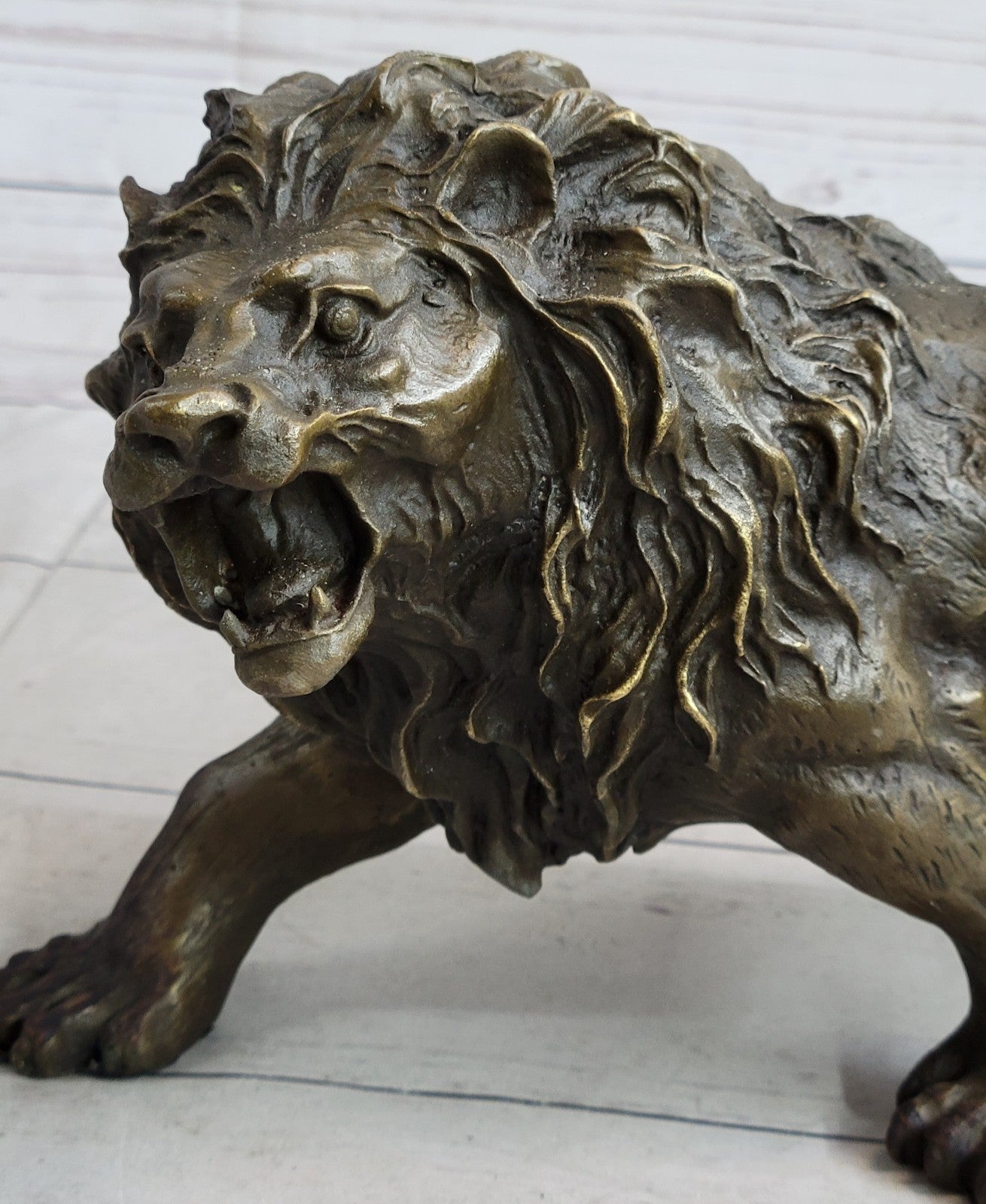 Handcrafted bronze sculpture SALE Deco Art Lion African Wildlife Cast Hot
