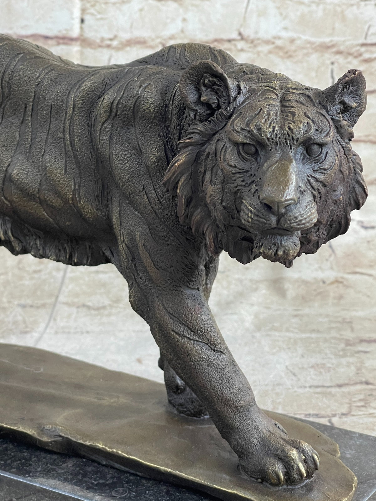 Real Bronze Bengal Tiger Statue on Stone – Majestic Indian Big Cat Sculpture for Sale
